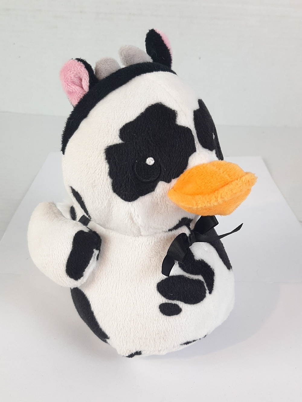 🍀🛍Way To Celebrate 7” Black And White Cow Print Plush Duck Easter P1